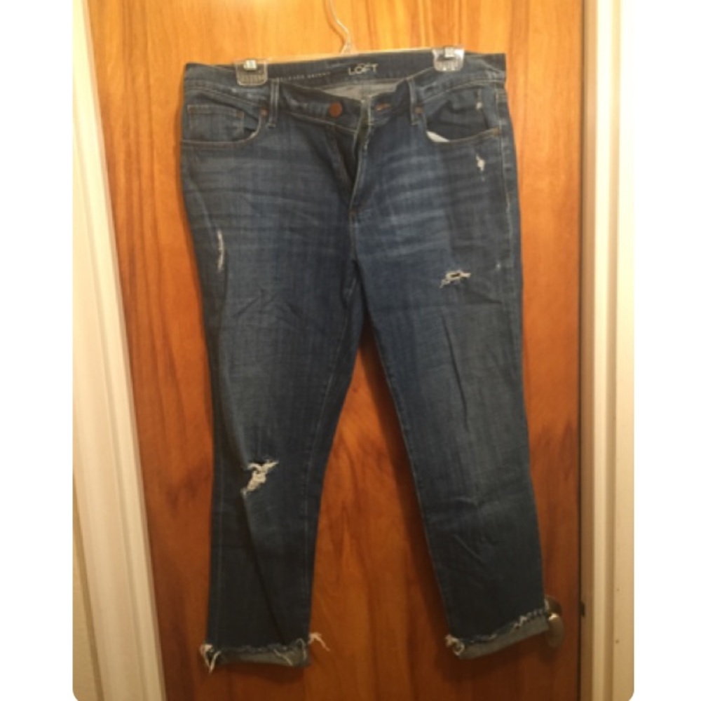 LOFT relaxed skinny jeans, cropped, size 10